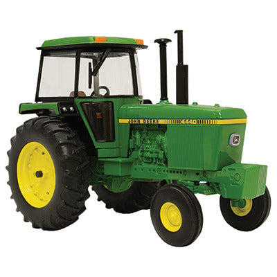 1/32 John Deere 4440 Tractor