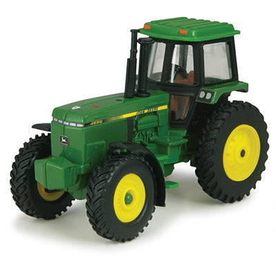 1/64 John Deere Tractor with Cab CnP
